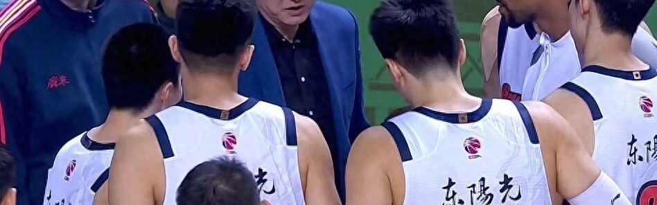 龙8国际app下载-广东男篮麦考尔即将复出，北京男篮确定签下麦基，上海洛夫顿受伤